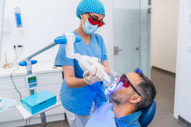  Fairfield, IA Emergency Dentist Pros